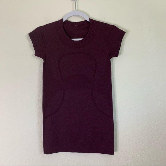 Lululemon womens SS swiftly T-shirt 4 - Picture 1 of 6